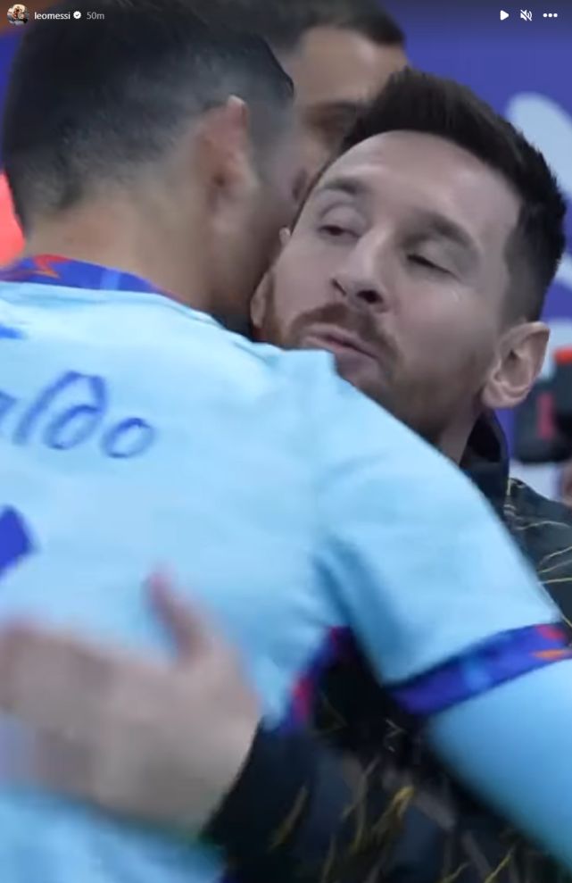 热议成都平广岛：联赛亚冠都蛮硬；租德尔加多需下载反诈app（成都与广岛握手言和引热议：联赛亚冠双线硬仗；租借德尔加多需先安装反诈App）