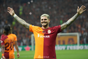 内马尔含泪告白：我曾跌入谷底！17分钟戴帽救主后寻求心理帮助（内马尔动情自述：从谷底走来！17分钟上演帽子戏法救主后主动寻求心理援助）