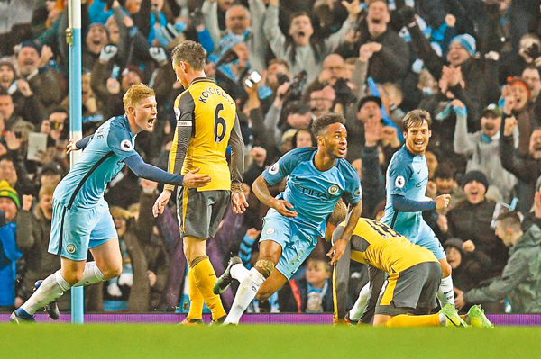 足球德国队主帅回应质疑：球队需要时间重建（德国队主帅回应质疑：球队重建尚需时日）