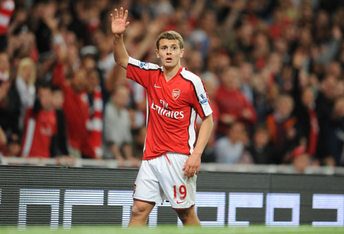 多纳鲁马身价上涨500万至4500万欧，领跑世界门将身价榜（多纳鲁马身价升至4500万欧，较前增长500万，位居全球门将身价榜首）